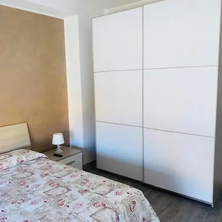 Apartment Emanuele S *