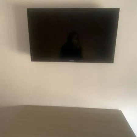 Emanuele S Apartment *